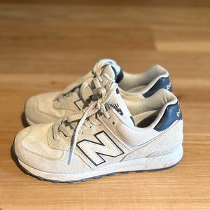 New Balance Women's 574 V2 Transcendent Pearl Sneaker, Angora/Blacktop/Angora, 8